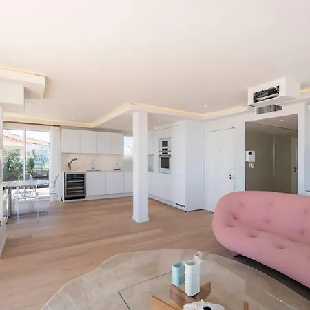 Somptuous Sea-view 3 Bedrooms Penthouse Moure Rouge *