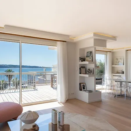 Somptuous Sea-view 3 Bedrooms Penthouse Moure Rouge *