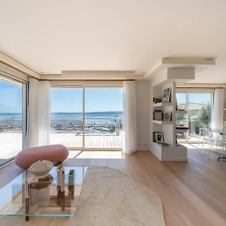 Somptuous Sea-view 3 Bedrooms Penthouse Mouré Rouge * Cannes